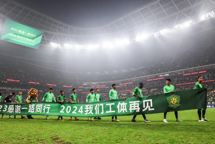 去年夏窗，博洛尼亚花费850万欧元从拜仁签下齐尔克泽，目前球员身价估值已经涨到3000万欧。